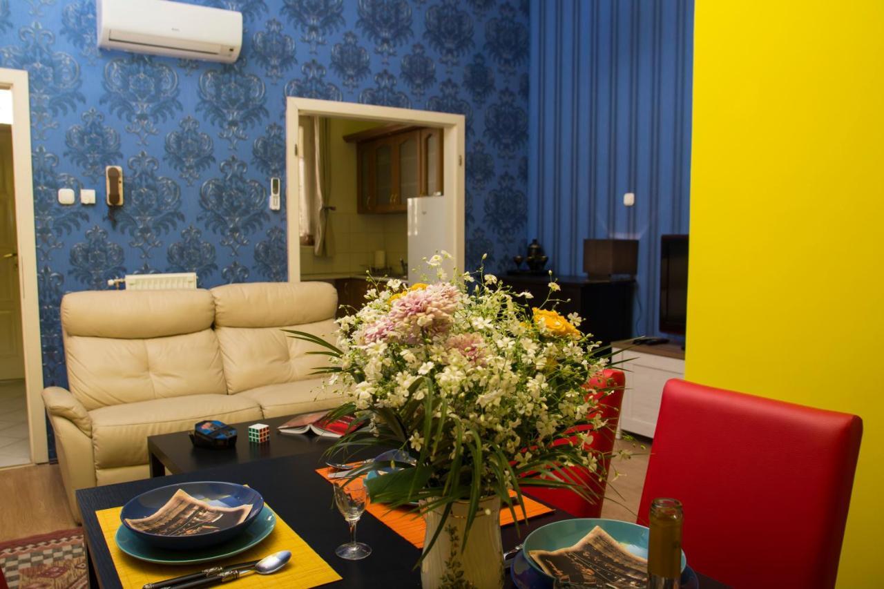 New Broadway Classic Apartments Budapeste Exterior foto